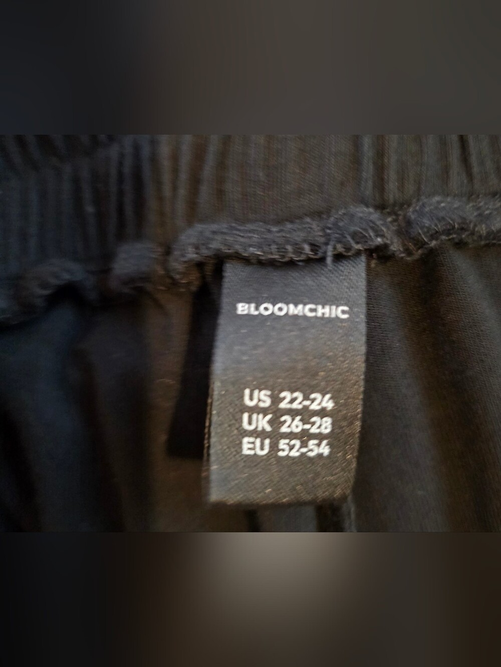 BloomChic Supersoft Essentials Button Detail Wide Leg 22/24 - Picture 4 of 5